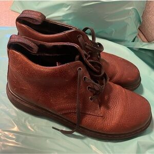 Dr. Martens Airwave leather boots